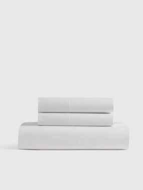 Quince Organic Cotton White Fitted Sheet Set - Retail $80